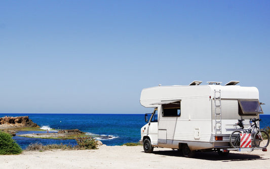 8 beach camping tips you should know - ENERNOVA